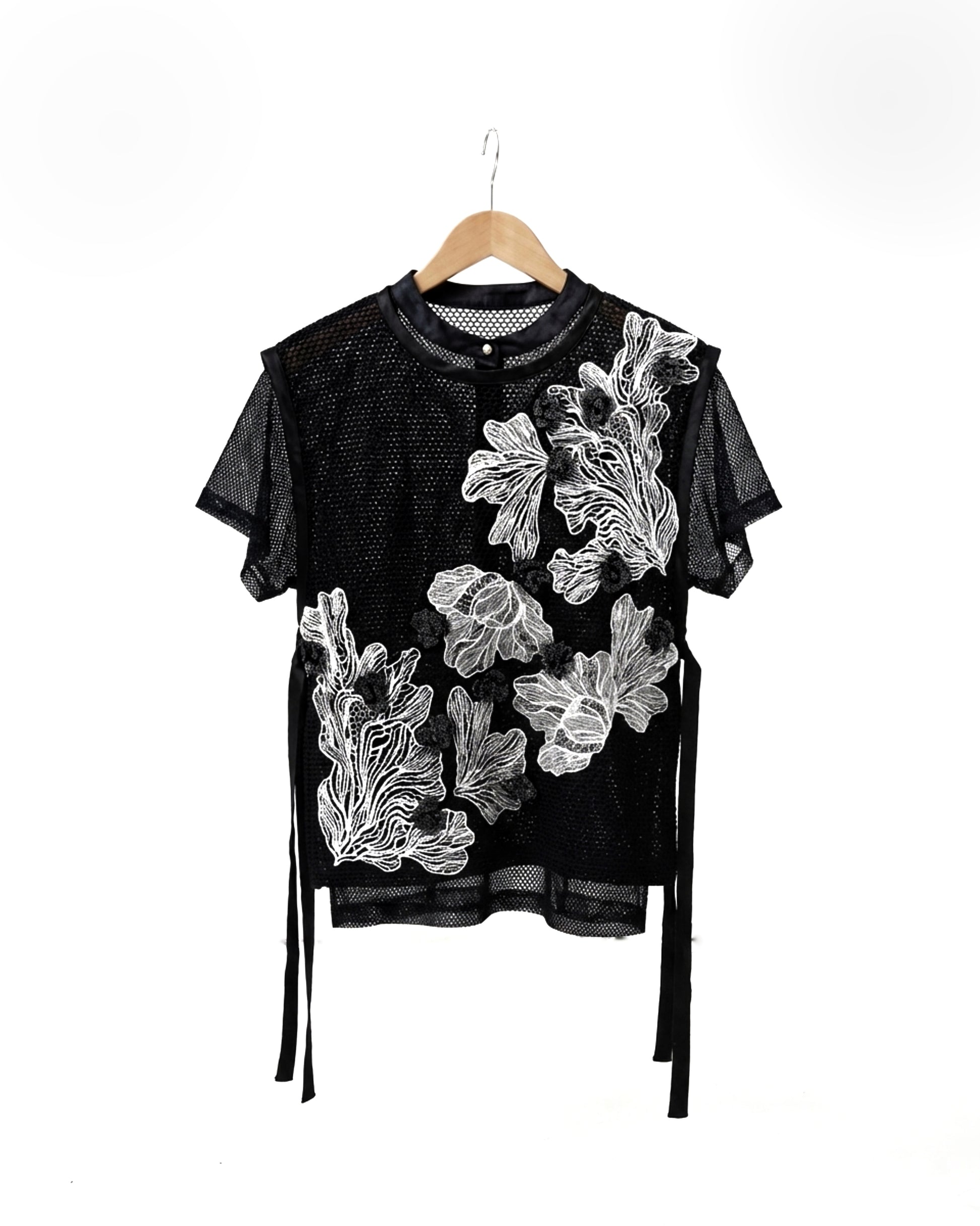 REGINA Tie-up Vest with Octa lace top